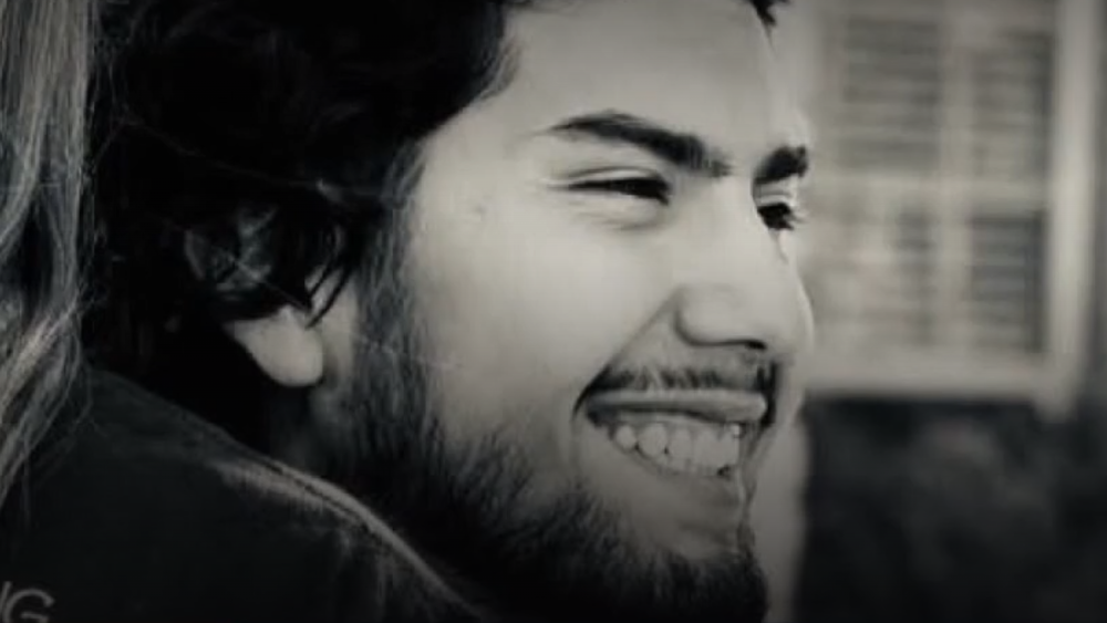 🙏 𝗙𝗮𝗺𝗶𝗹𝘆 𝗥𝗲𝗺𝗲𝗺𝗯𝗲𝗿𝘀 𝟭𝟵-𝗬𝗲𝗮𝗿-𝗢𝗹𝗱 𝗔𝘂𝘁𝗼𝗭𝗼𝗻𝗲 𝗘𝗺𝗽𝗹𝗼𝘆𝗲𝗲 𝗞𝗶𝗹𝗹𝗲𝗱 𝗶𝗻 𝗪𝗼𝗿𝗸𝗽𝗹𝗮𝗰𝗲 𝗦𝗵𝗼𝗼𝘁𝗶𝗻𝗴 